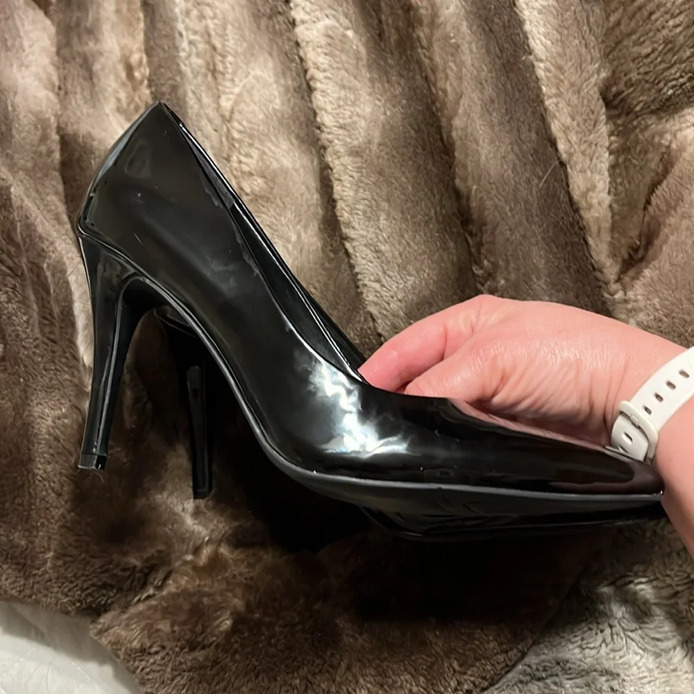 Nine West Facts 3 black patent pumps 7.5 like new- worn 1x 7.5 - Picture 5 of 9